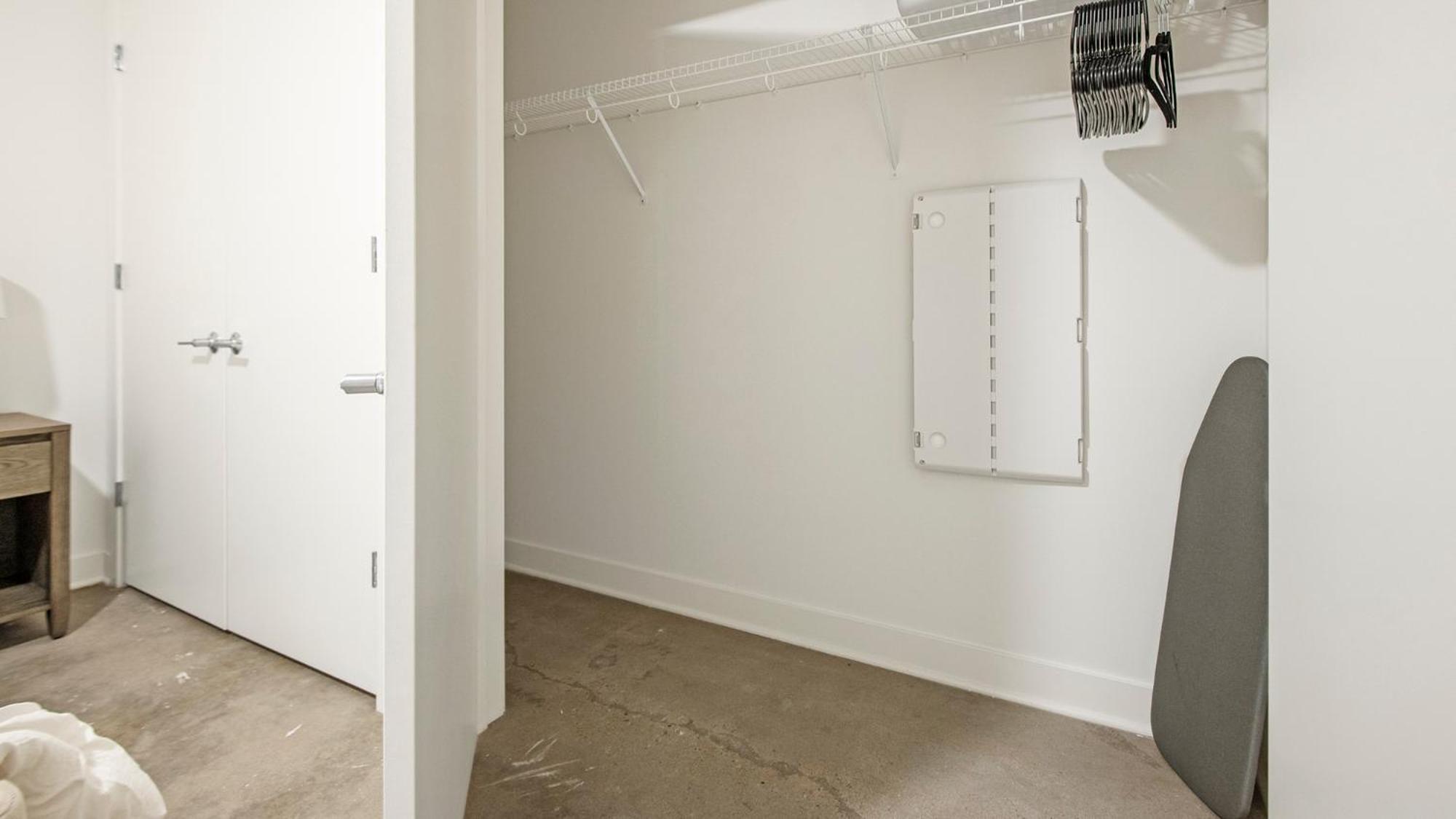 St Louis Cardinals Apartments By Barsala Saint Louis Room photo